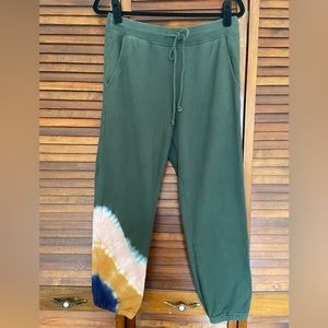 Velvet by Graham & Spencer Nissa Tie Dye Sweatpants in Army Green